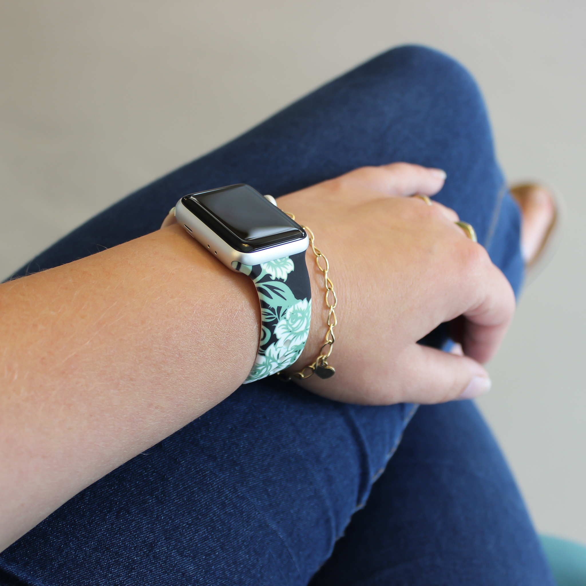 Apple Watch Print Sport Strap - Roses Green