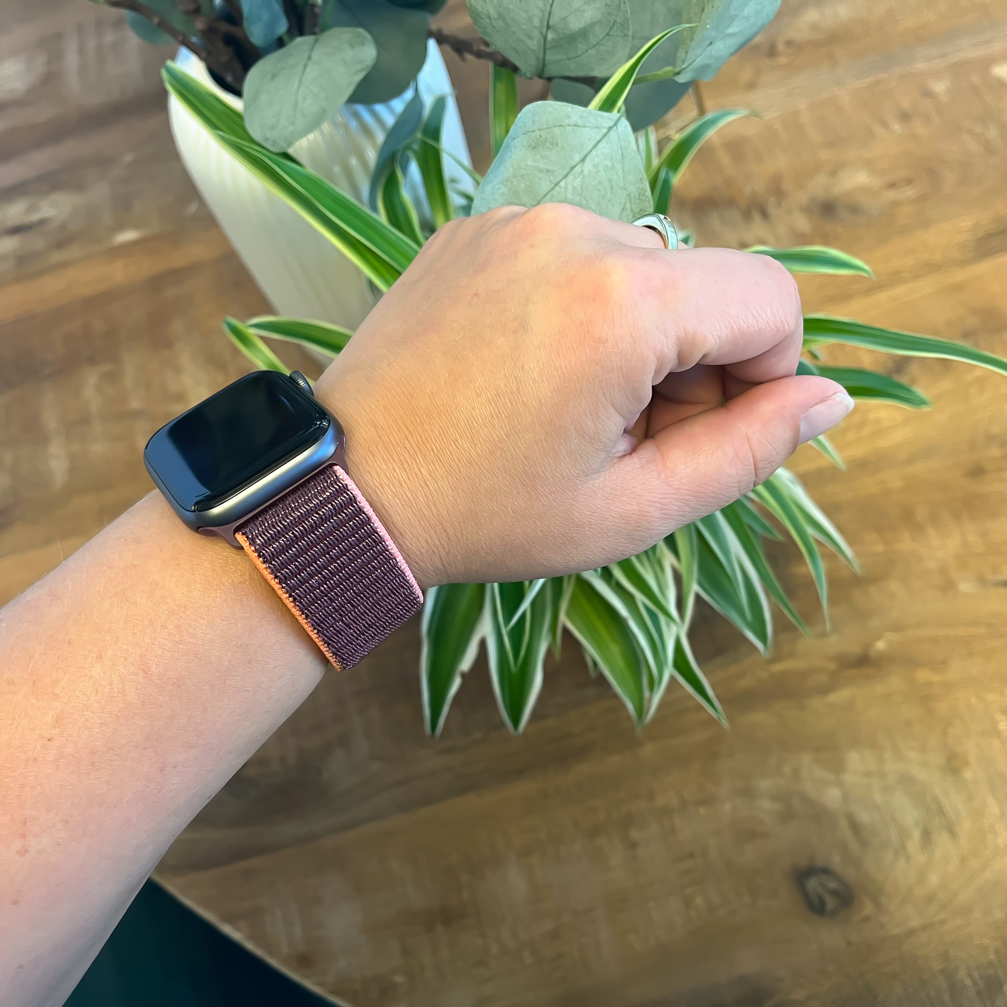 Apple Watch Nylon Sport Loop Strap - Plum