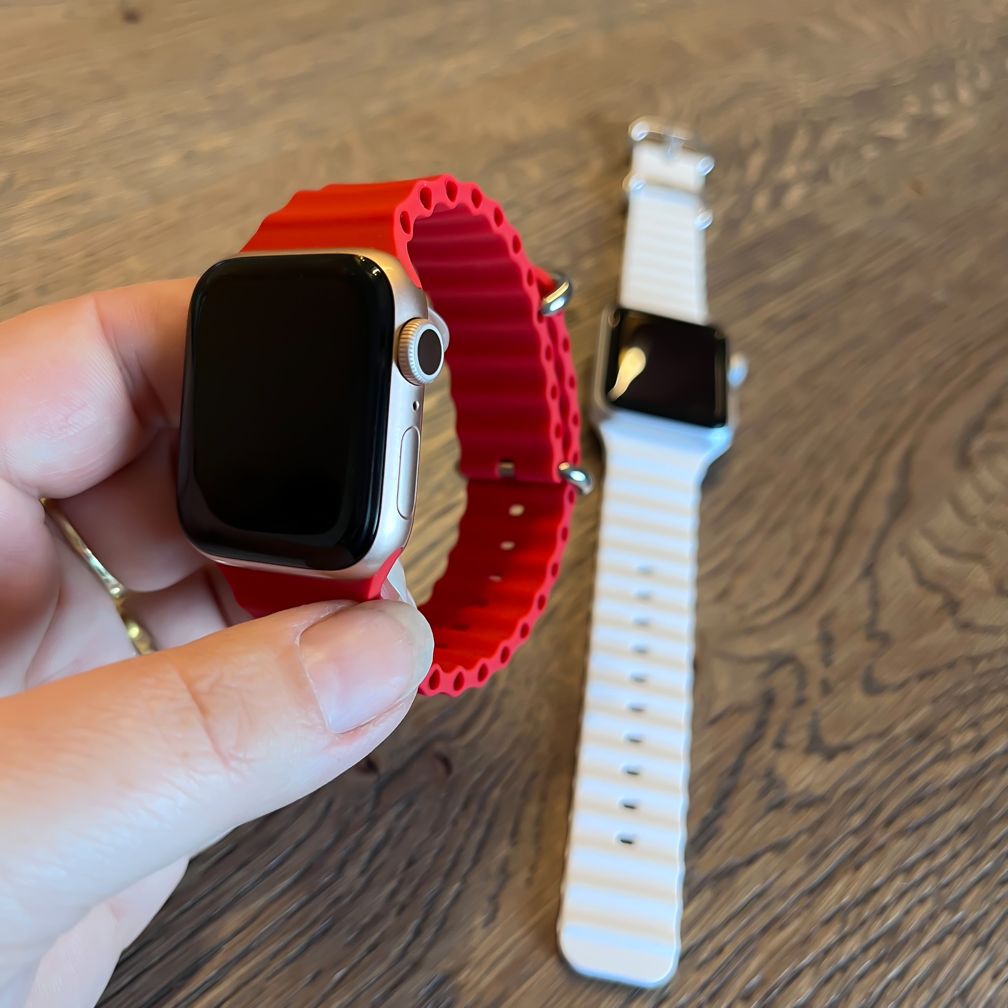 Apple Watch Sport Ocean Strap - Red