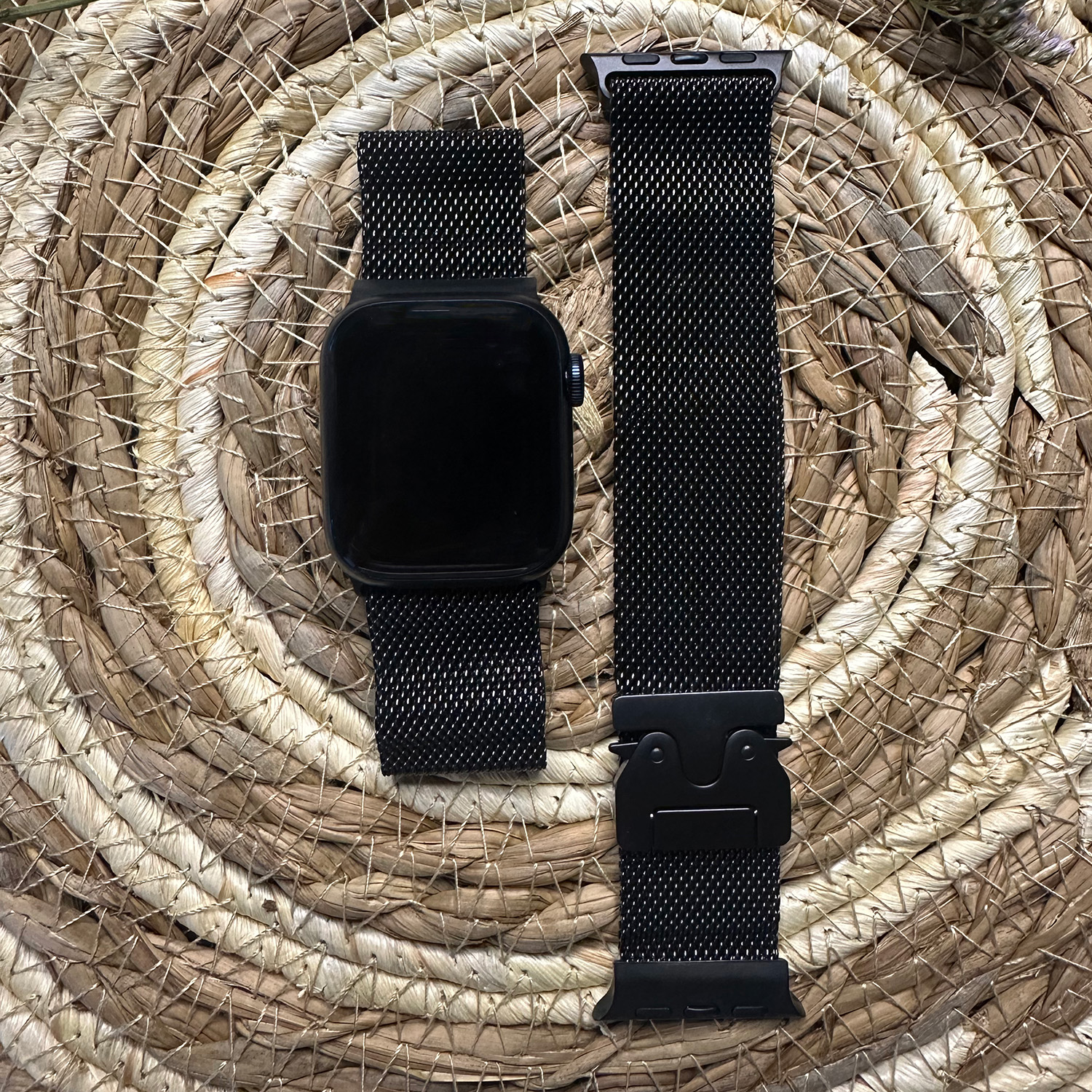 Apple Watch Milanese Buckle Loop Strap - Black Titanium