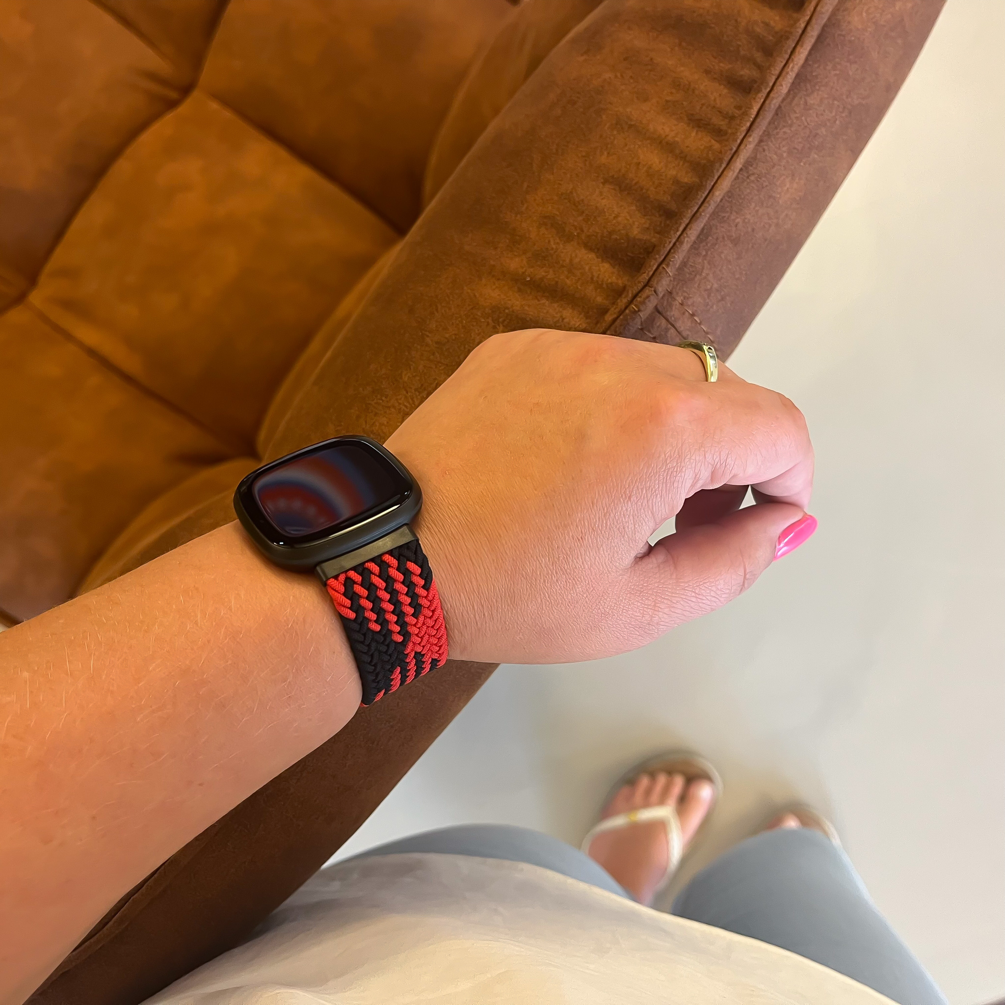 Fitbit versa red strap best sale